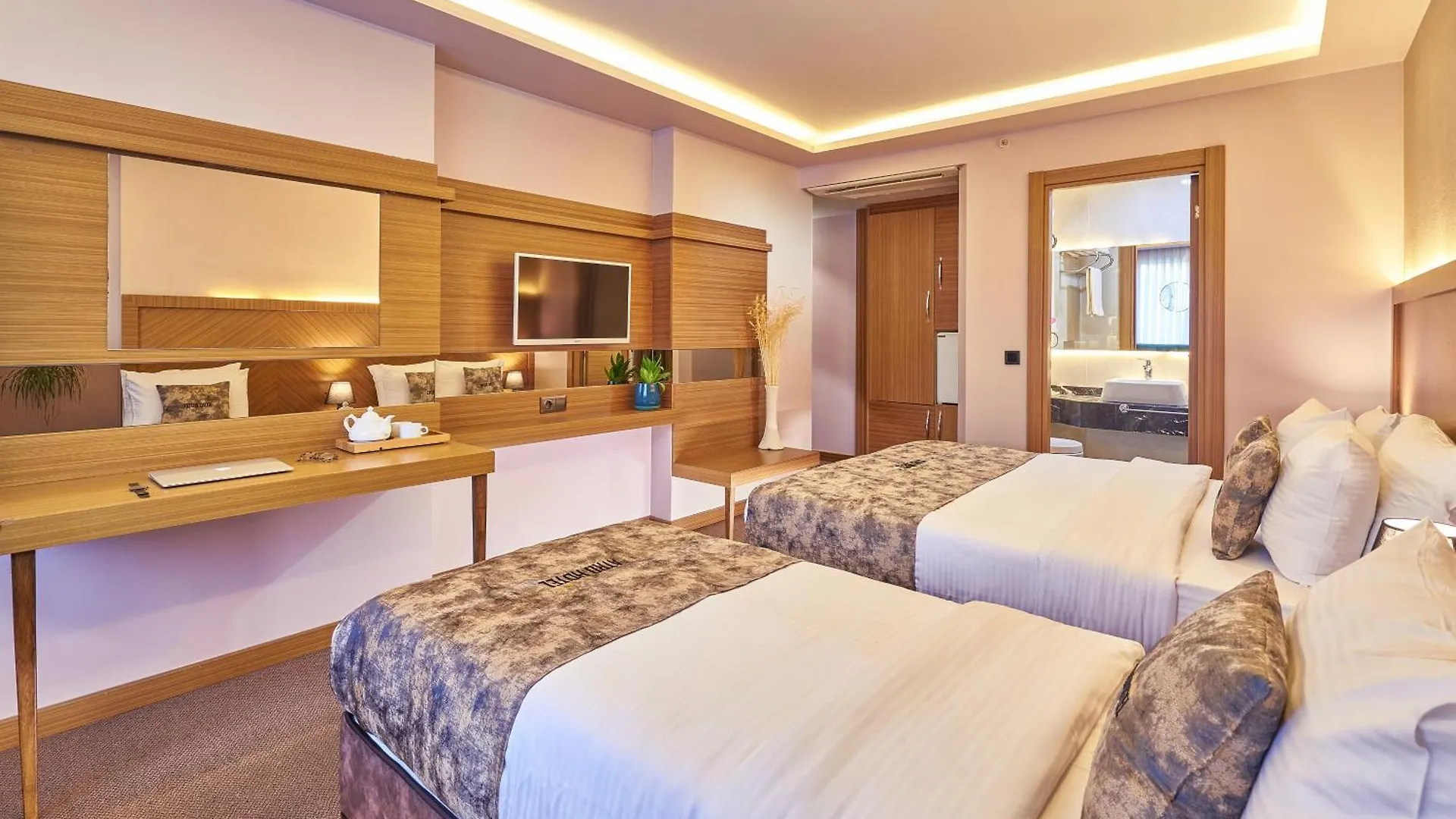 Atro Hotel Istanbul 4*,  Turkey